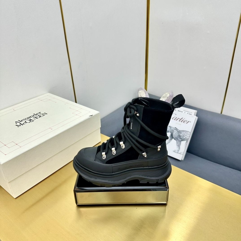 M*Q*en boots